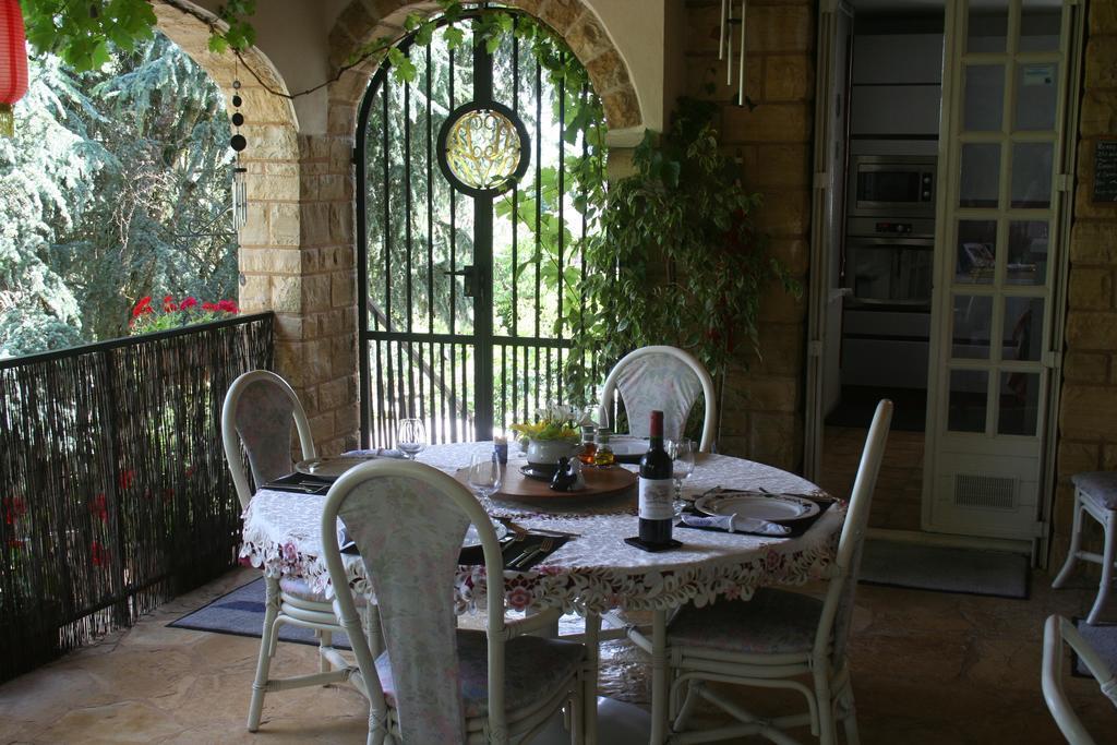 Le Balcon Des Jasses Bed & Breakfast Espere ภายนอก รูปภาพ