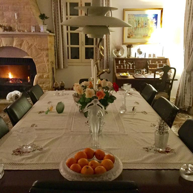 Le Balcon Des Jasses Bed & Breakfast Espere ภายนอก รูปภาพ