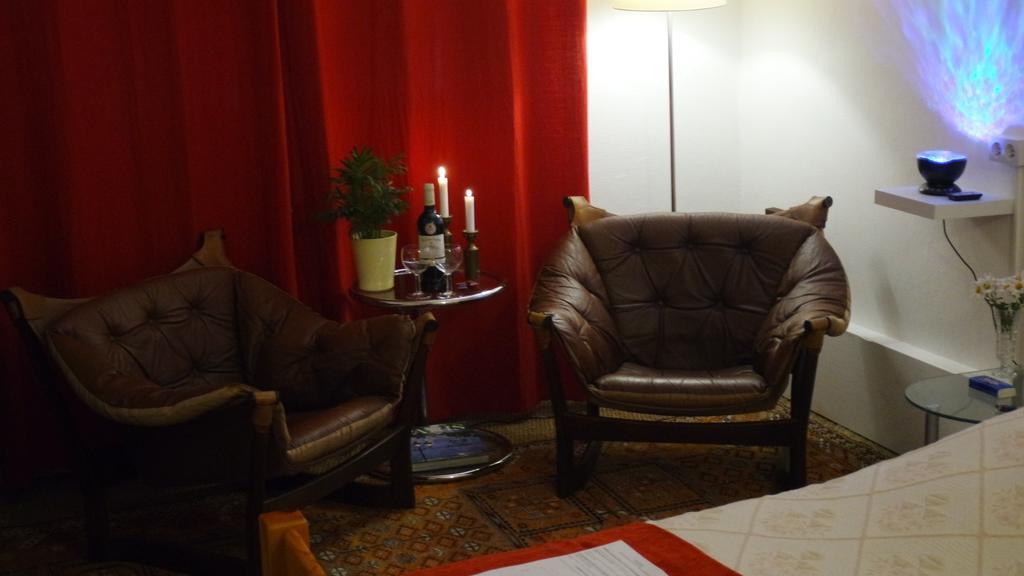 Le Balcon Des Jasses Bed & Breakfast Espere ภายนอก รูปภาพ
